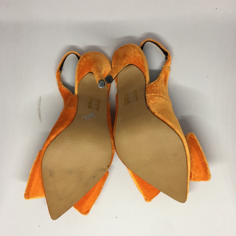 ASOS secret bow, swing back kitten velvet shoe - Picture 5 of 7